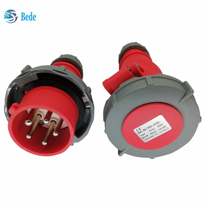 Pernos industriales IP67 AC220-415V del enchufe 3P+N+E y del zócalo 5 16 y 32 amperios que atracan el tipo