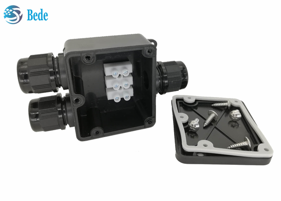 2 3 IP impermeable 68 del desbloqueo de la caja de conexiones del canal 450V para el uso al aire libre