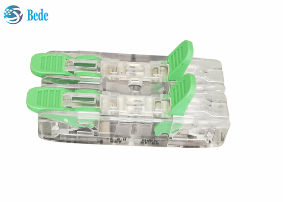 Empujar universal de conector del alambre y de cable hacia adentro la manera 32A 450V de los bloques de terminales 2