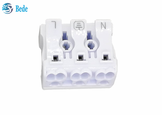Bloque de terminales rápido del conector del alambre del empuje de 3 postes conveniente para unirse a los alambres sólidos o trenzados ningunas herramientas necesarias