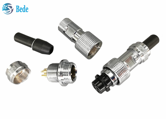 IP67 el enchufe del conector del montaje del panel de la prenda impermeable GX12 fijó 2~7pin femenino y masculino 3A 200V