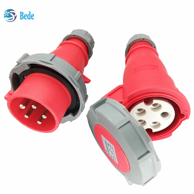 Pernos industriales IP67 AC220-415V del enchufe 3P+N+E y del zócalo 5 16 y 32 amperios que atracan el tipo